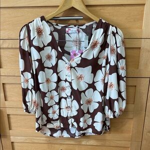 Fighting eel Ava sky top